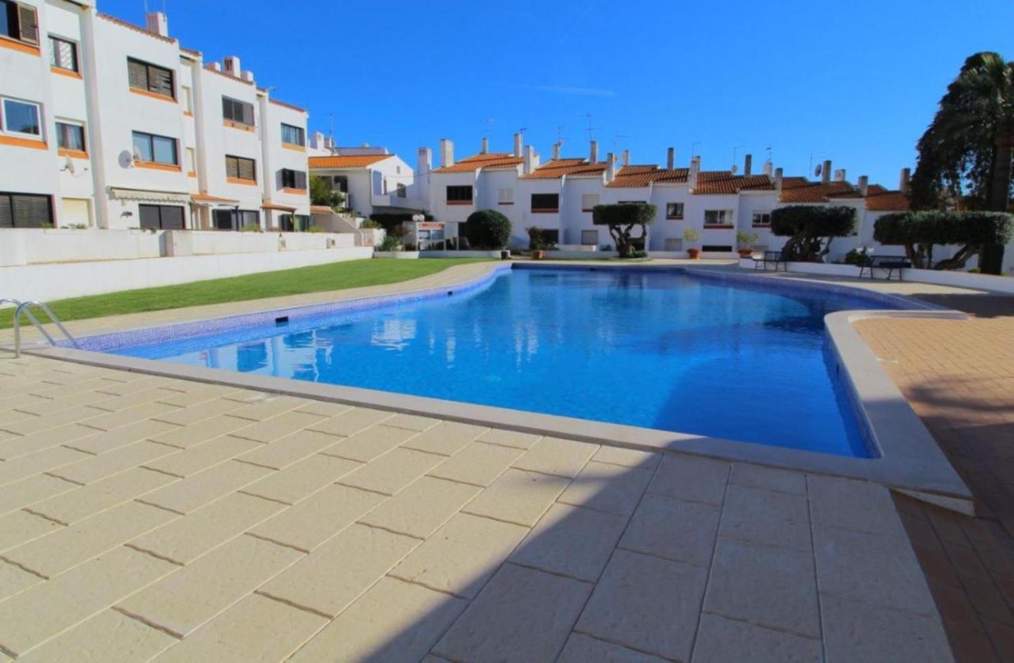 Center Monte Choro Flat With Pool Appartement *